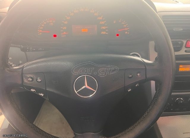 Mercedes-Benz C 200 Compressor Avantgarde ’04 full