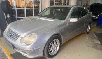 Mercedes-Benz C 200 Compressor Avantgarde ’04 full