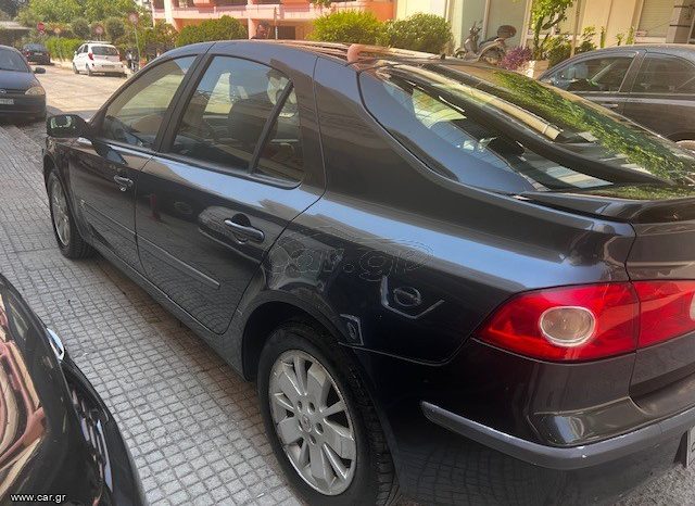 Renault Laguna ’06 full