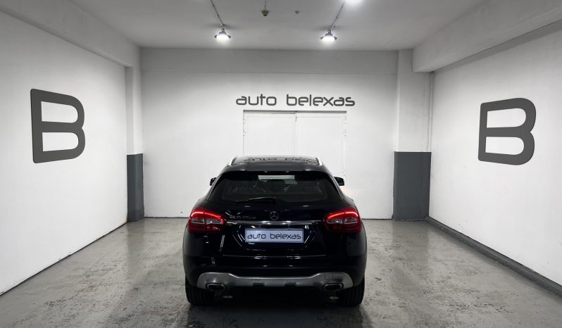 Mercedes-Benz GLA 180 URBAN ’18 full